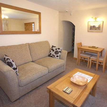 Saltburn Holidays Primrose Cottage 기스버러 객실 사진